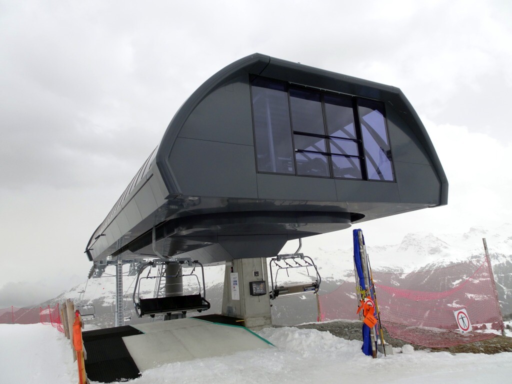 Geschlossene Tracuitbahn.