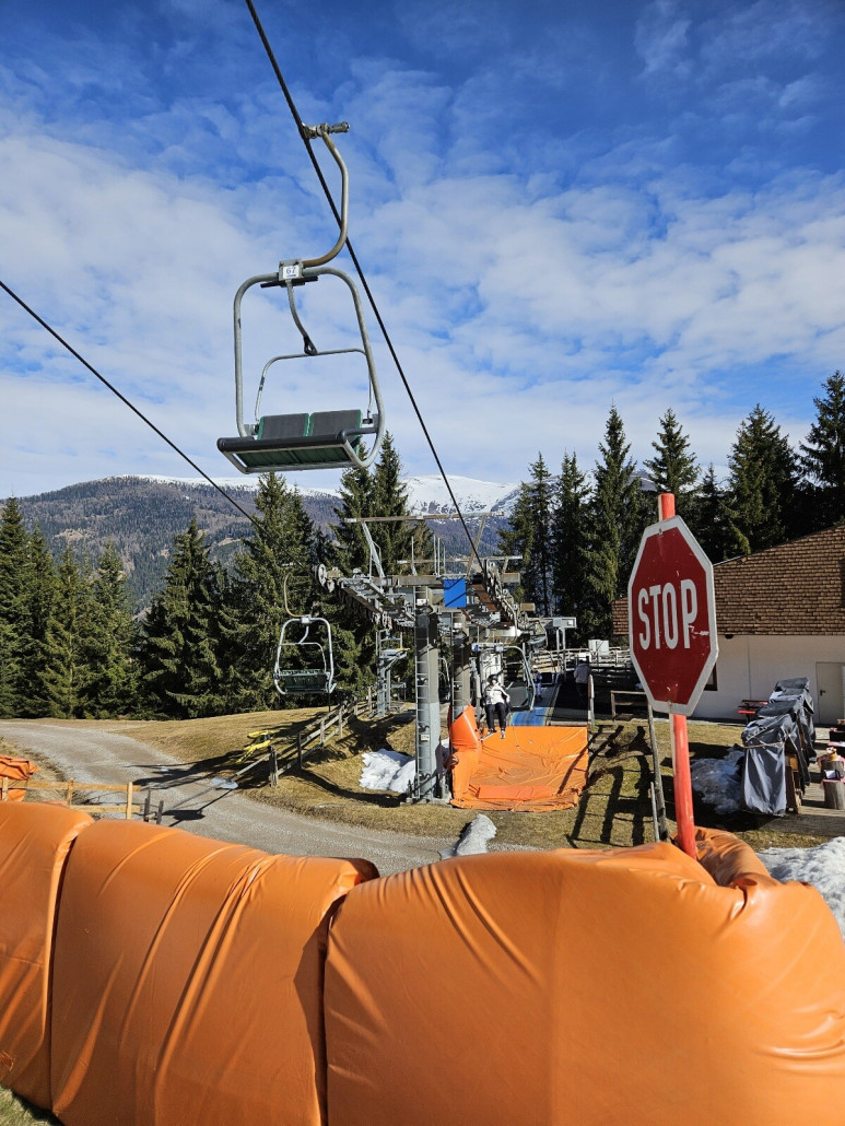 Talstation des Strohsacklifts