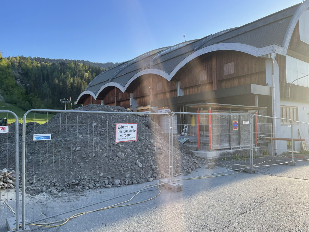 Zu- &amp; Umbau bei der Talstation Millenium-Express