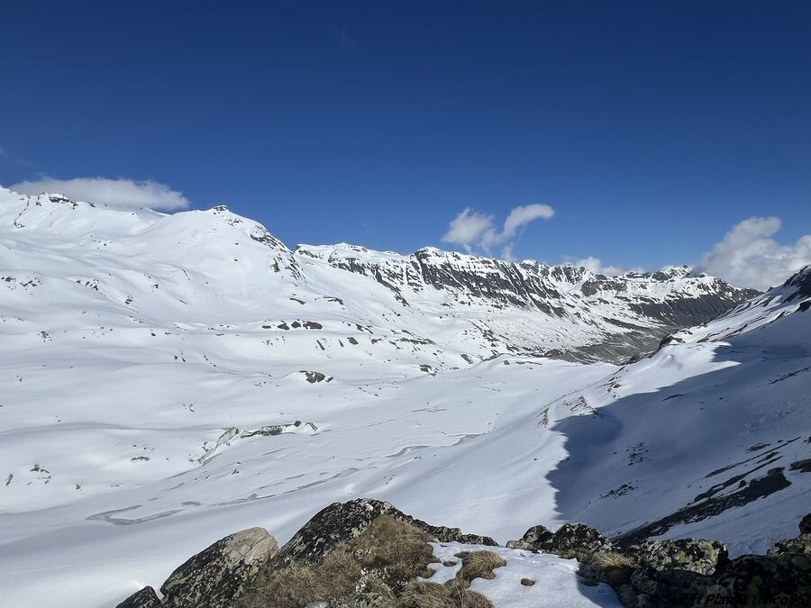 Blick auf in Richtung die Grande Dixence und die Rosablanche