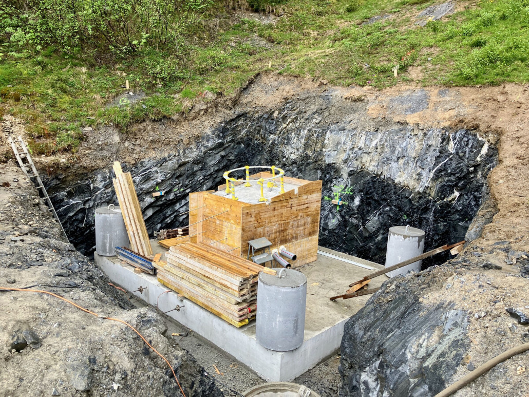 Fundament für Ausfahrniederhalter