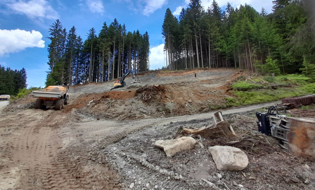 die westliche Seite der Baustelle.