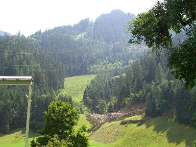 Noch ein kleiner Abstecher zur Baustelle Ahornbahn<br />Hier Geländearbeiten