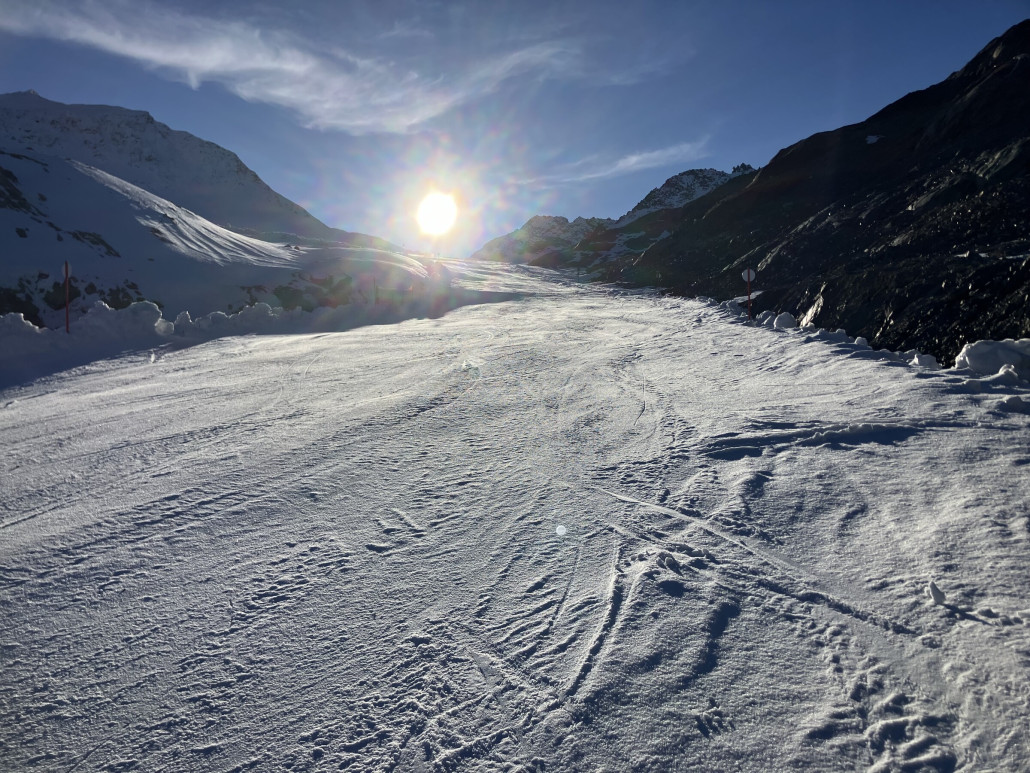 Abfahrt Mittelbergbahn am Gletscherende, und auch Tagesende…