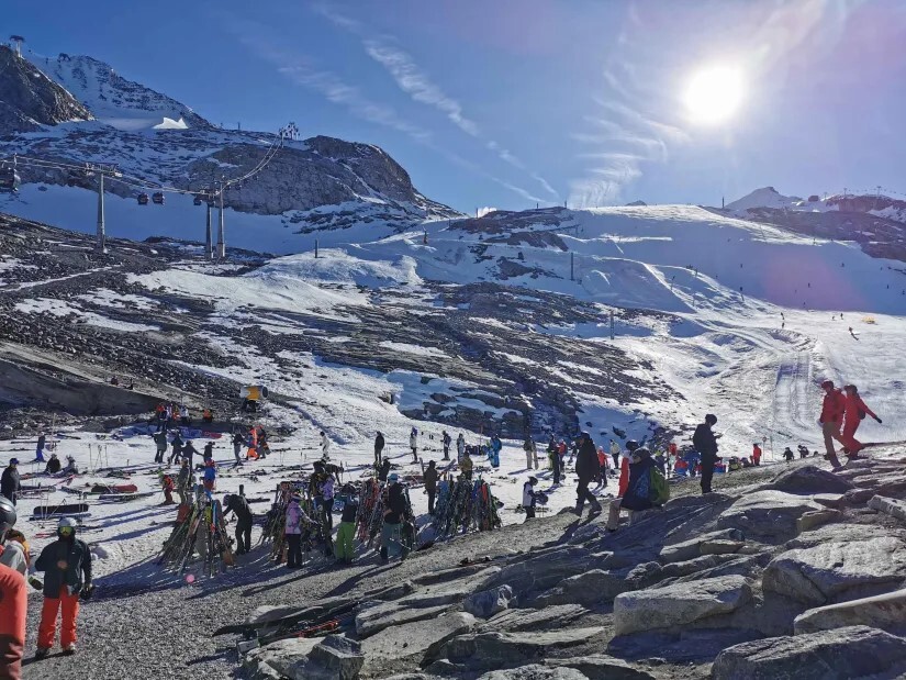 8. Am Tuxer Ferner Haus..jpg