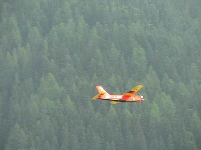 Kleinzieldrohne. Sehr unruhiger Flug. Schwerer anzuvisieren wie die PC 7 oder PC 9