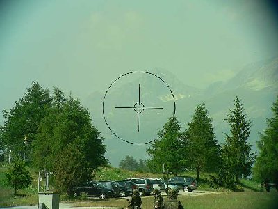 Ohne Zoom durch das Visier