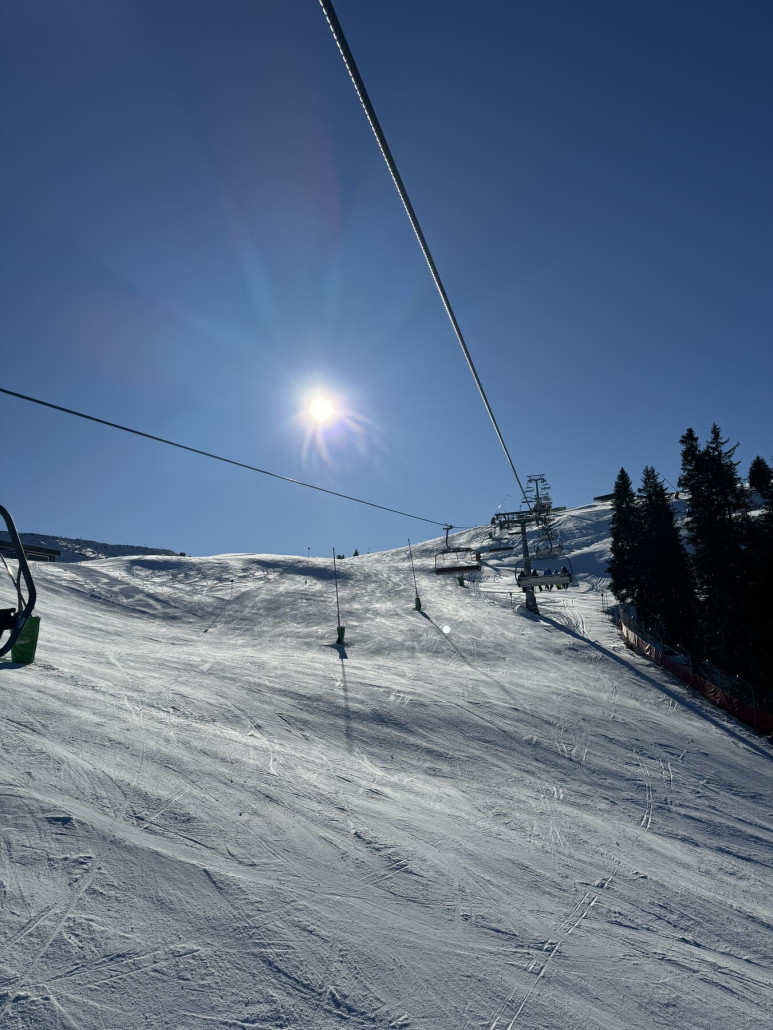 Tanzbodenbahn, dort eher eissig