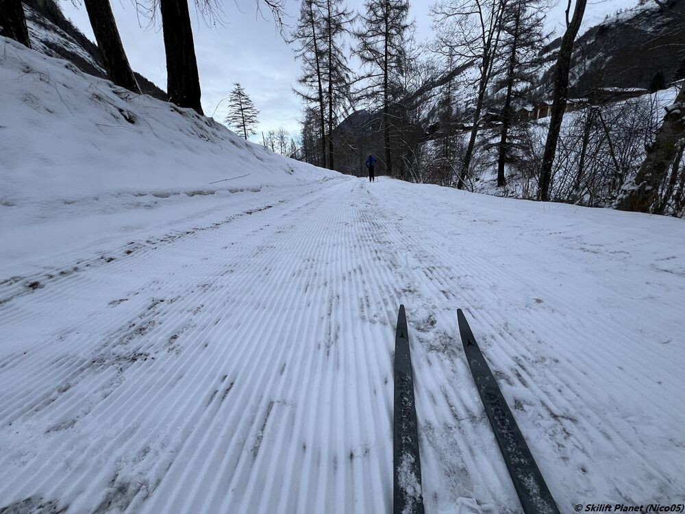Sehr wenig Schnee auf die Verbindung La Tour-Molignon
