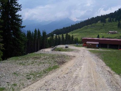 Links gehts zur neuen Bahn