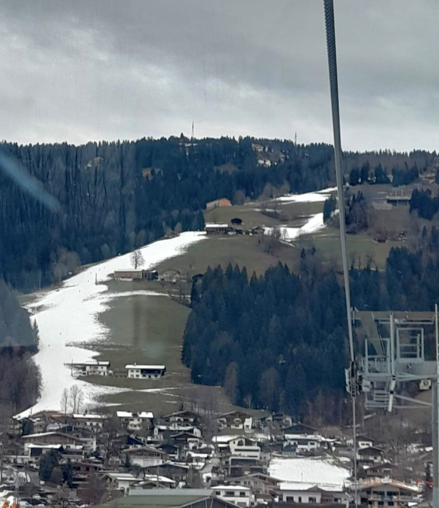 1b in Brixen: wie schon geschrieben ohne Pistenmarkierungen