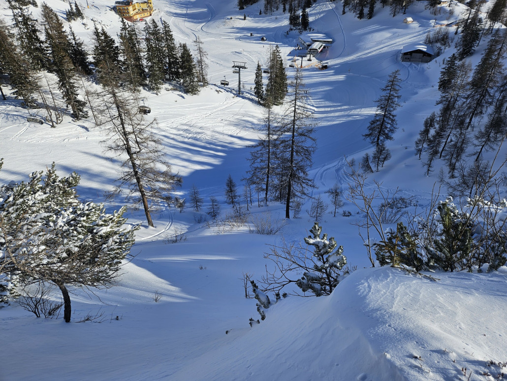 Kurz vor der Talstation nehmen wir noch diesen sehr kurzen aber steilen Hang mit.