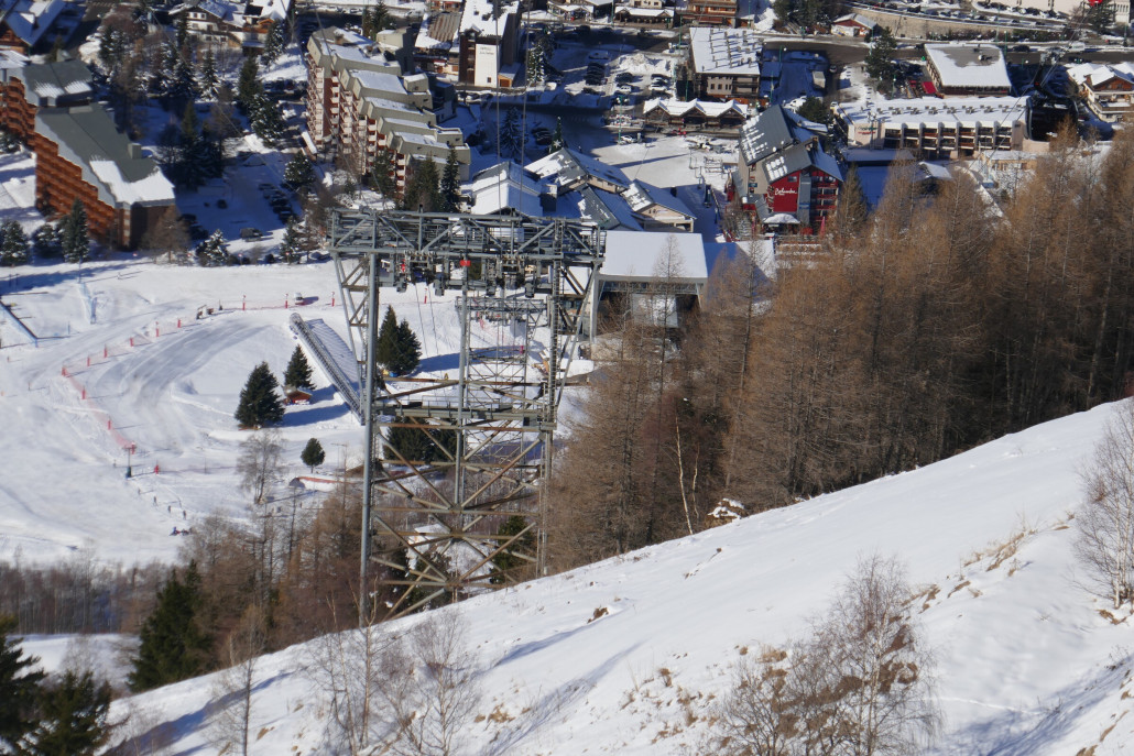 DMC Stütze und Talstation