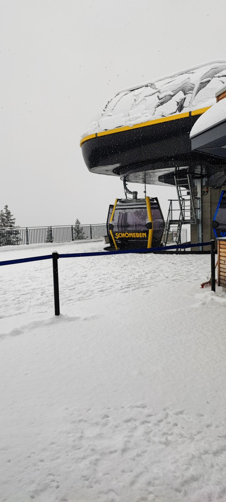 Bergstation Schönebenbahn und Talstation Höllentalbahn