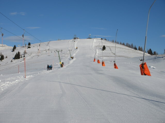 Höhenabfahrt, daneben der 2-SL Höhen