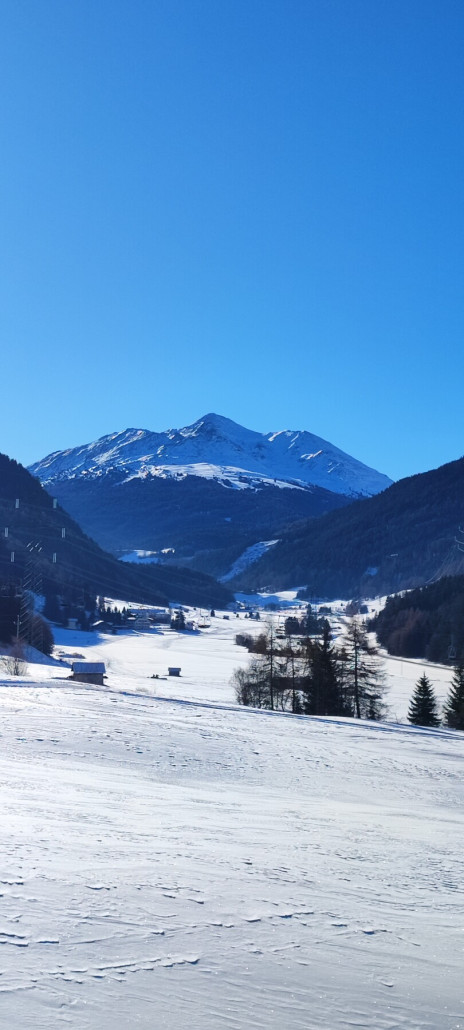 Aus der Bergkastellbahn Richtung Südtirol