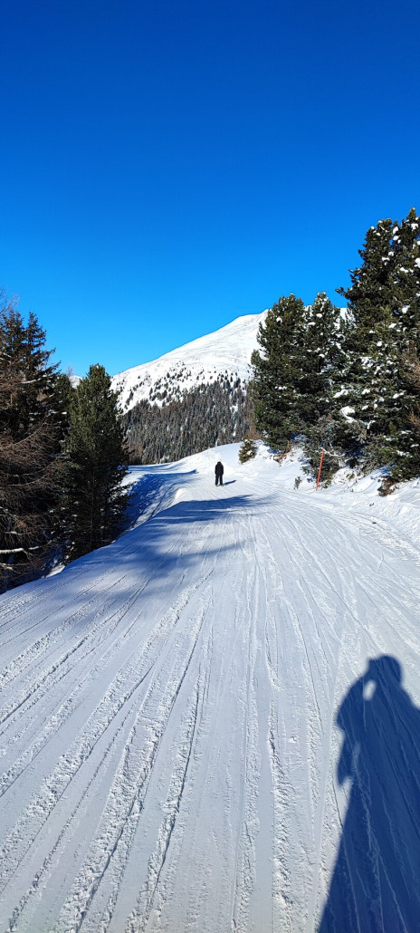 Ziehweg rüber zur Gaisloch und Tscheyekbahn