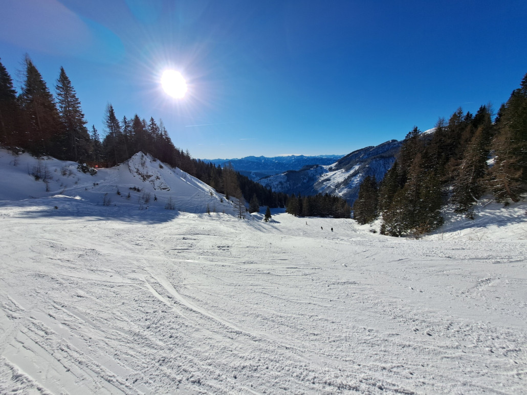 Gammeringabfahrt (oberer Teil) zur Mittagszeit