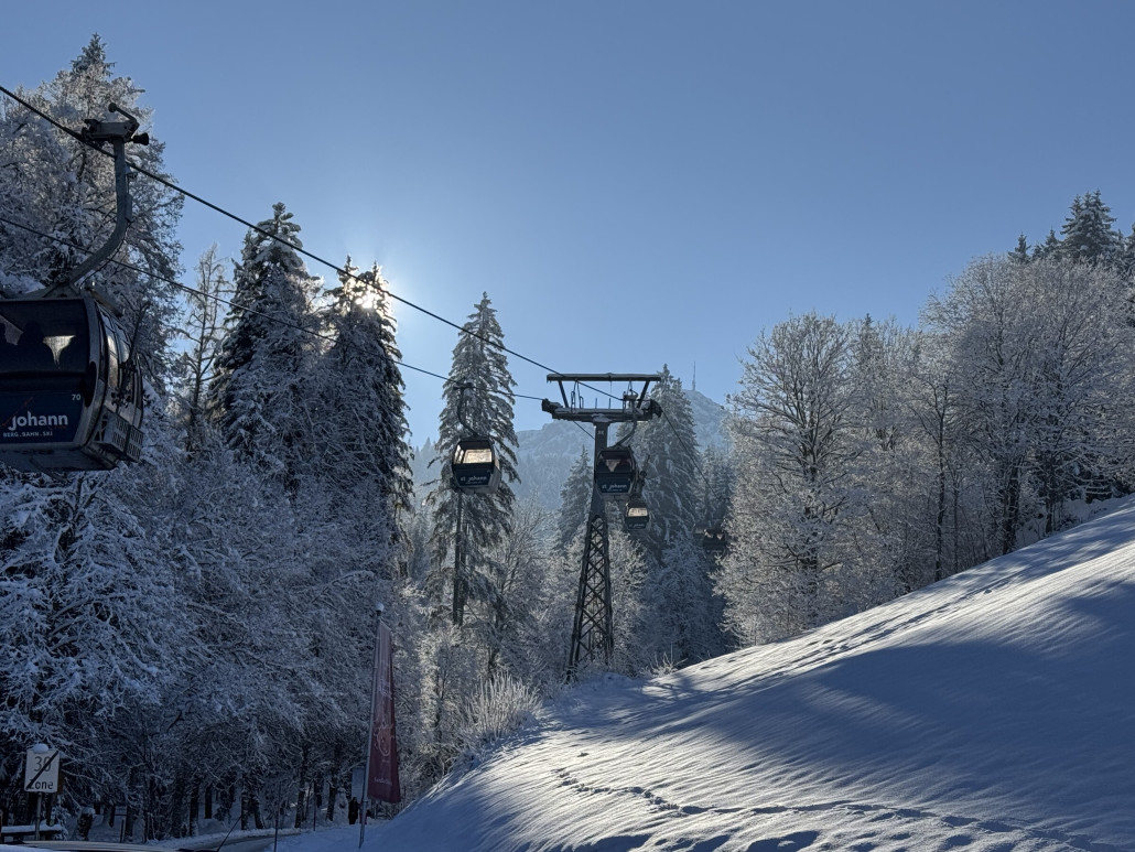 Harschbichlbahn, Wartezeit um 11:30 Uhr 5 Minuten