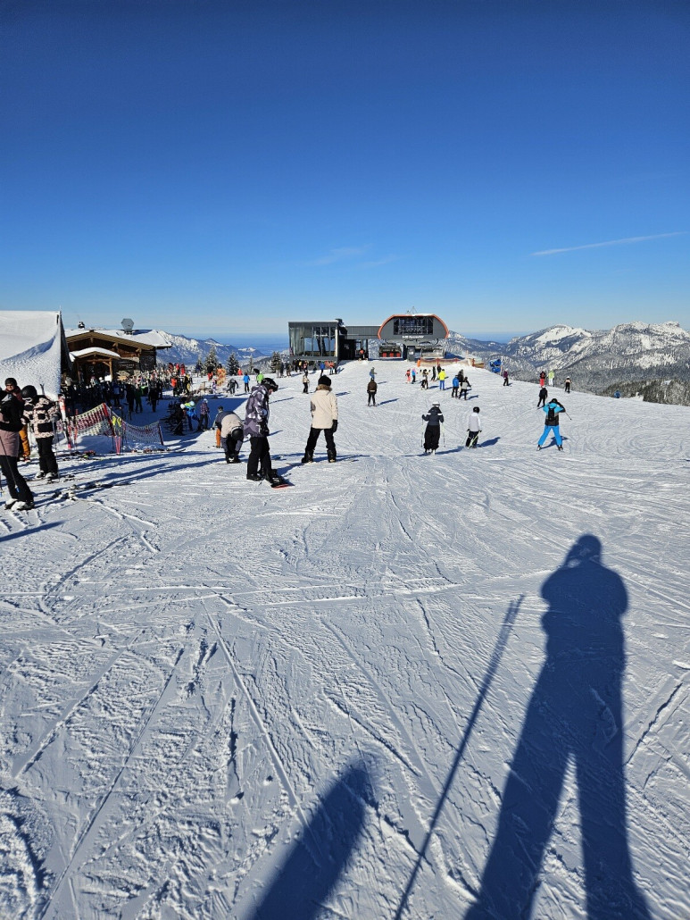 Zentrale Stelle im Gebiet, bißchen was los war schon