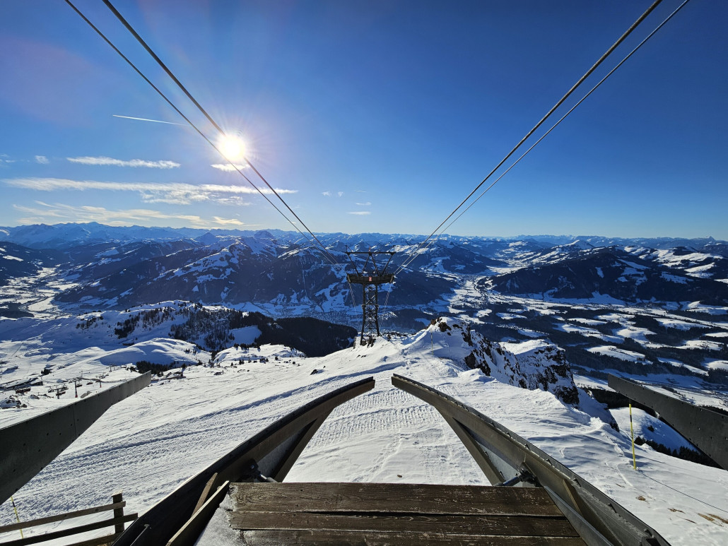 Tagesziel um 14:10 erreicht. Etwas zu spät, hat sich aber dennoch gelohnt. Die Bahn um 14:00 Uhr wurde genau richtig erreicht.