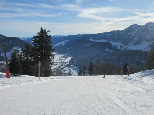 Abfahrt Hochfilzen II, links daneben der 2-SL Hochfilzen II