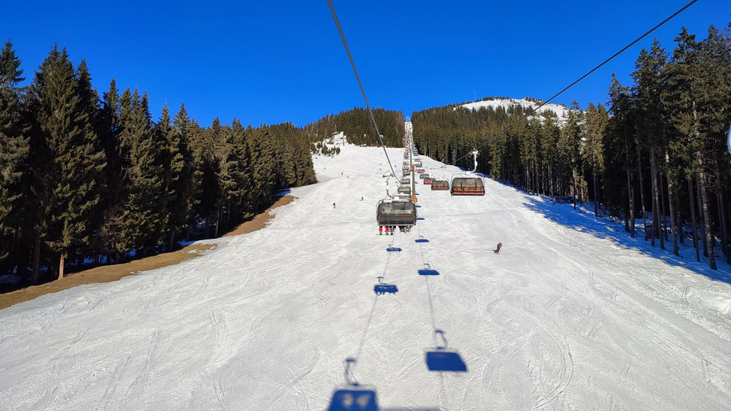 Sobald es steiler war ein Sulzfest mit großen Hügeln, aber noch umkurvbar.