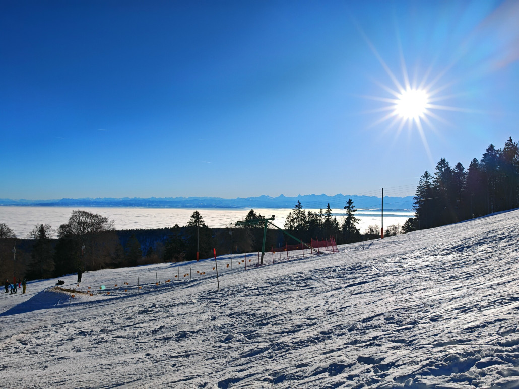 Unten der Nebel im Mittelland