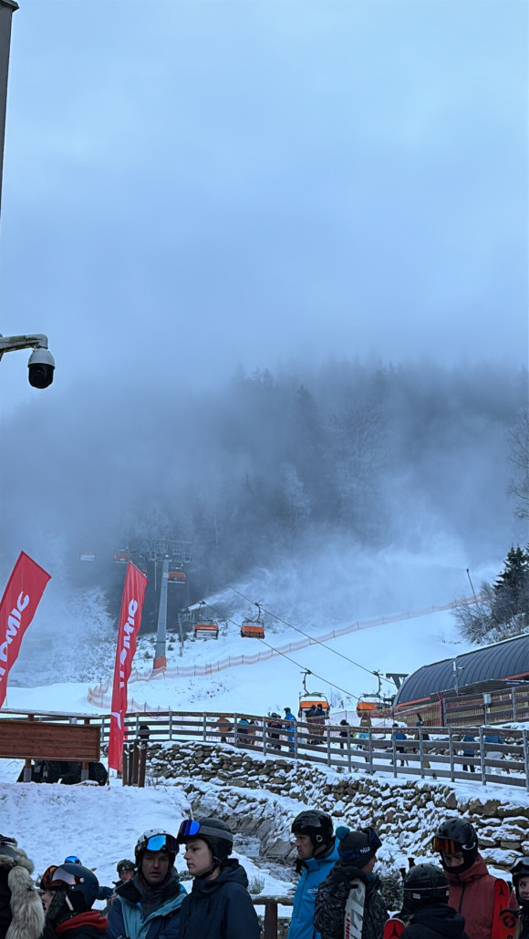 Inversionswetterlage, bei -3 Grad liefen die Kanonen im Tal durchgehend