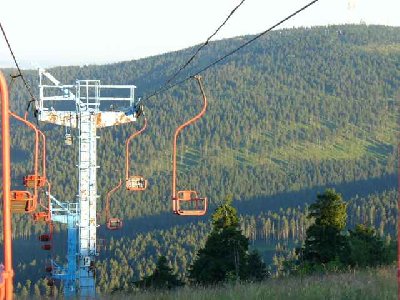hinten rechts iss der Keilberg auf tschechischem Gebiet
