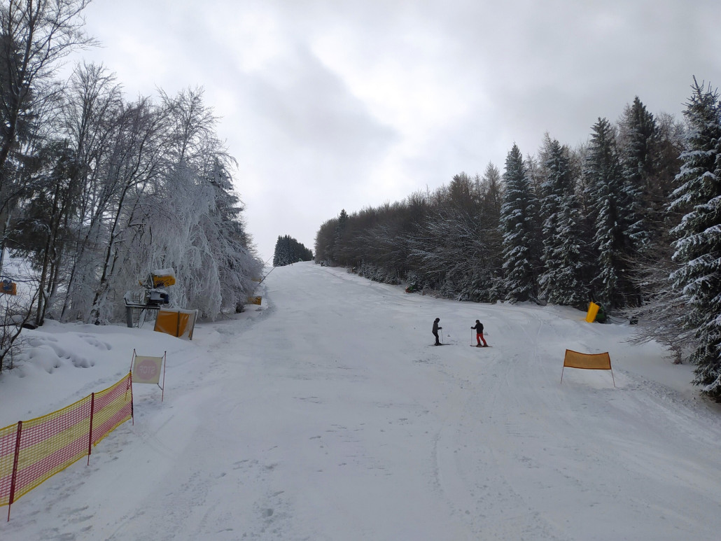 Westfalenhang 1 beschneite Piste