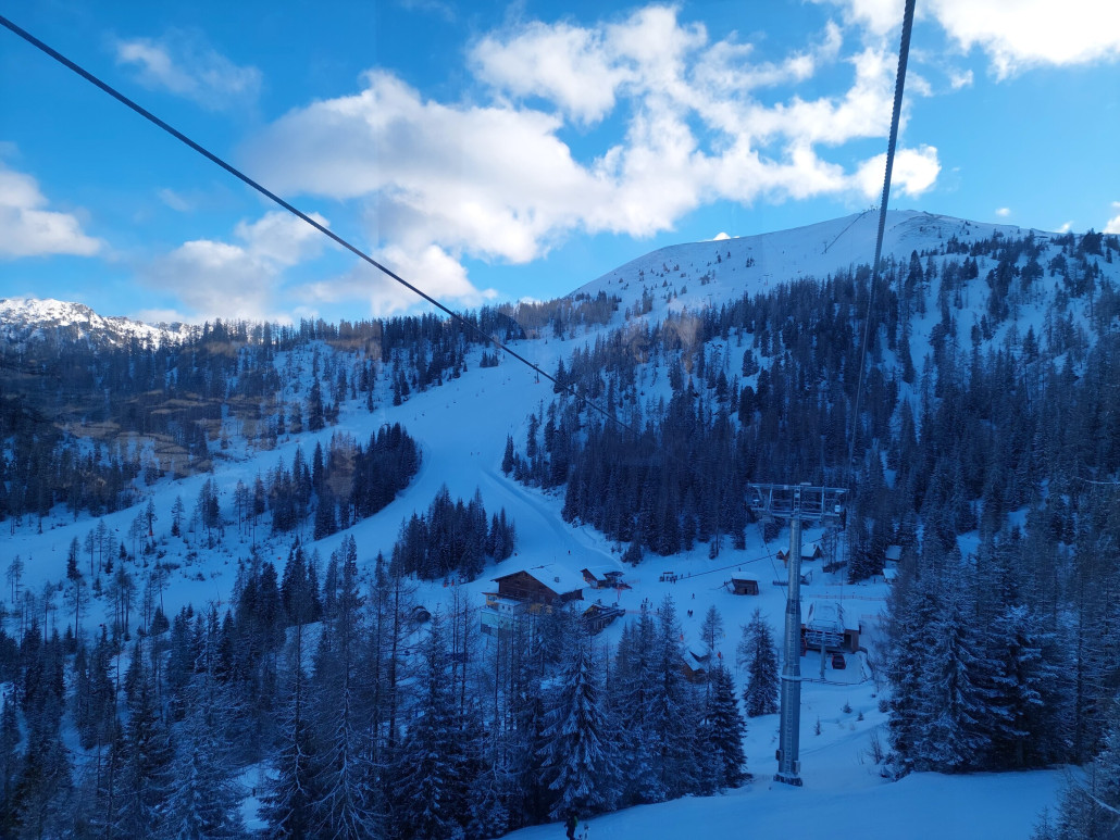 Und in Richtung Vorderkarbahn