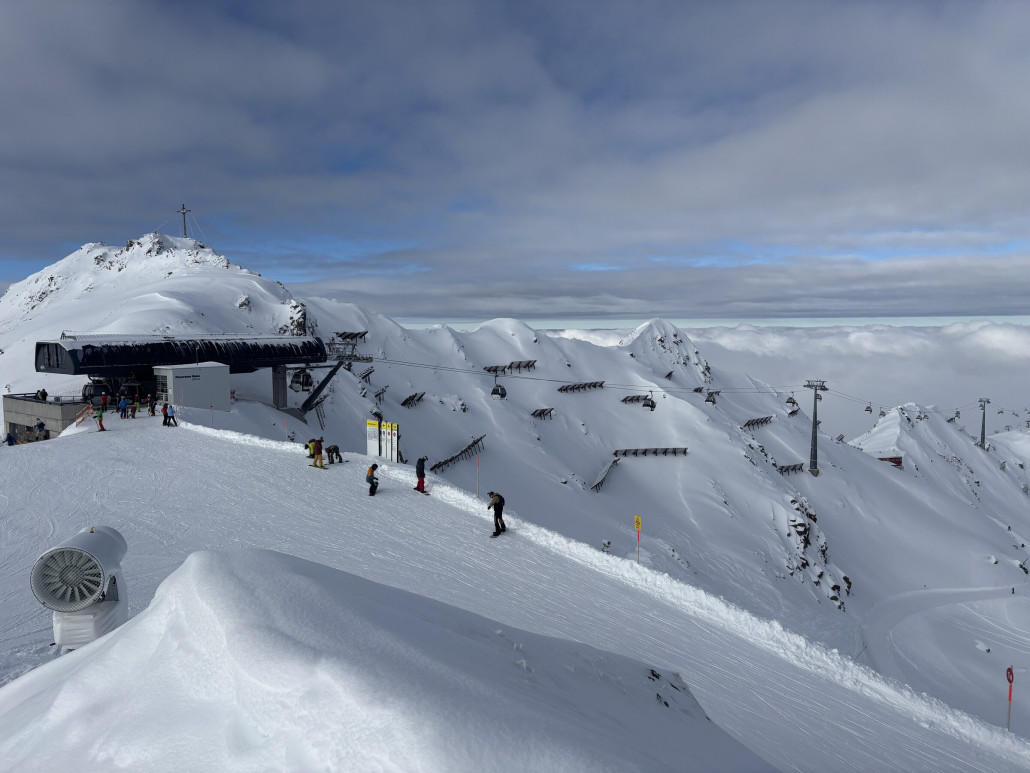 Und ungewöhnlicher Blick auf die Panoramabahn