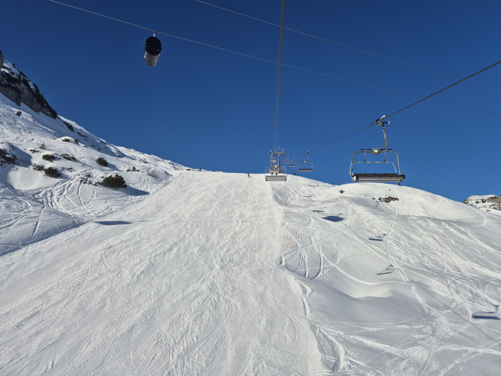 Diese Passage wäre ohne die Modellierung im Sommer bei der aktuellen Schneelage vermutlich nicht präparierbar