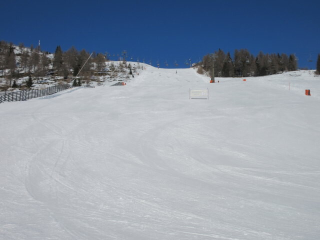 Sonnenhang mittel, darüber der 3-CLF Sonnenalm