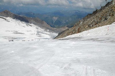 Rote Piste 4 richtung DSB GW 3a.