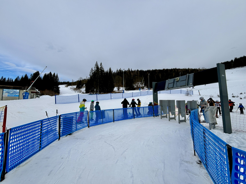 Anstehzeiten an Modes Grund...