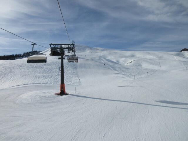 6-CLD-B Family Express, darunter die Schönblickpisten