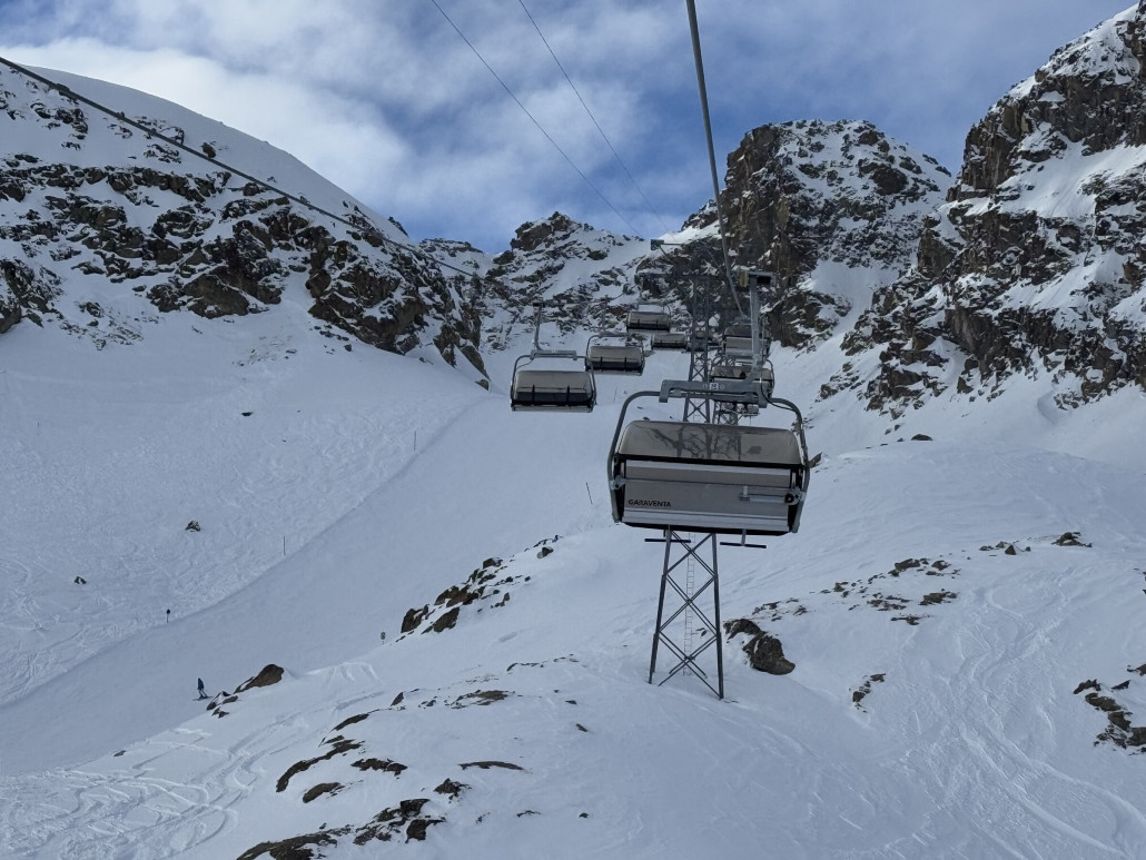 Hier links die schwarze 19