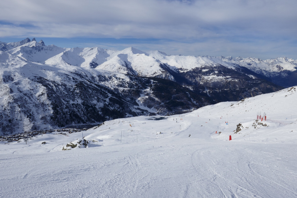 Im oberen Bereich bei der langen 6KSB Jeux (links im Bild), die viele Pistenvarianten bietet.
