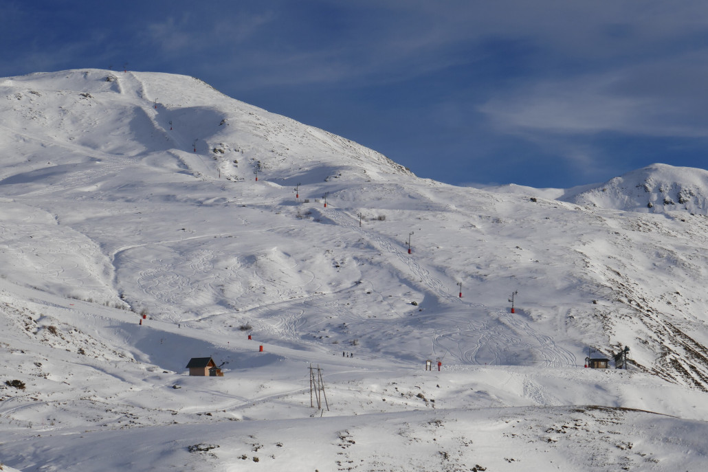 Der noch geschlossene geniale KSSL Grand Plateau. Ein Grund wieder mal hierher zu kommen. Neben vielen anderen Gründen…