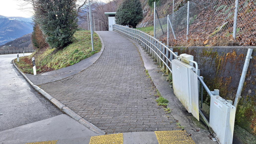 Rastplatz Mött am Monte Ceneri. 3HM auf 30m Strecke. Verkäufer des Jahrhunderts!
