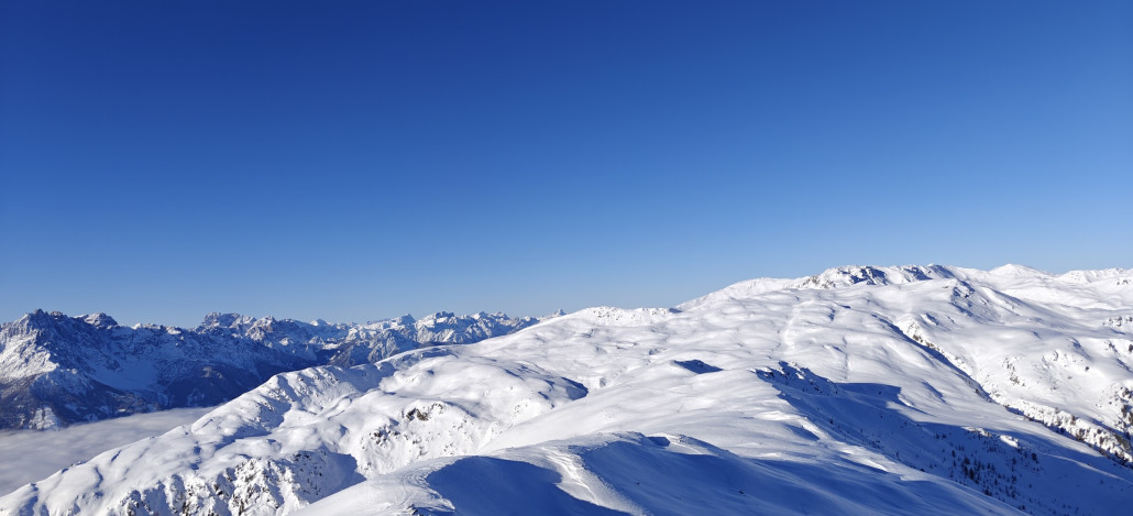 da wäre schon noch skitaugliches Gelände...