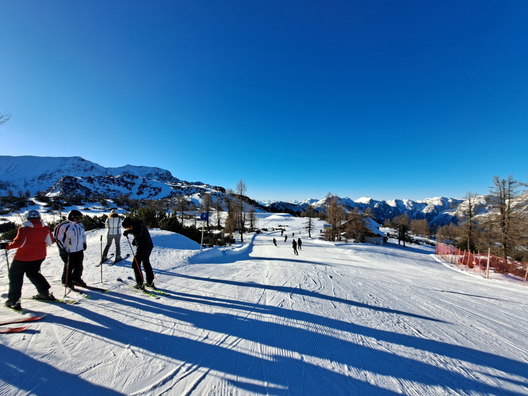erste Abfahrt des Tages - bei der Bergstation Hössexpress