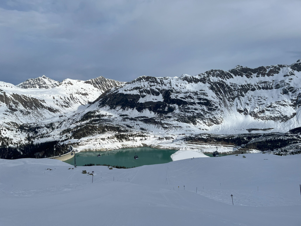 der See bietet eindrucksvolle Bilder