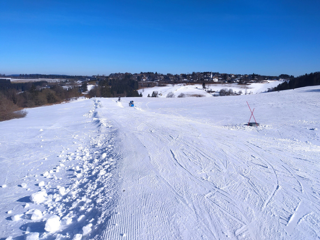 Talabfahrt oberer Teil über die Wiese