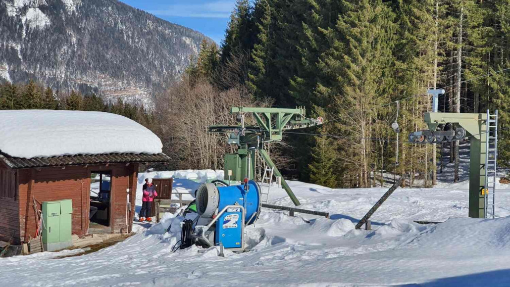 Blick zur Talstation + Einstiegsniederhalter.