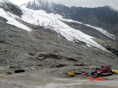 Die Skipisten-Verbindung von den Kaserer Schleppliften zum TFH vom 10.8.2006