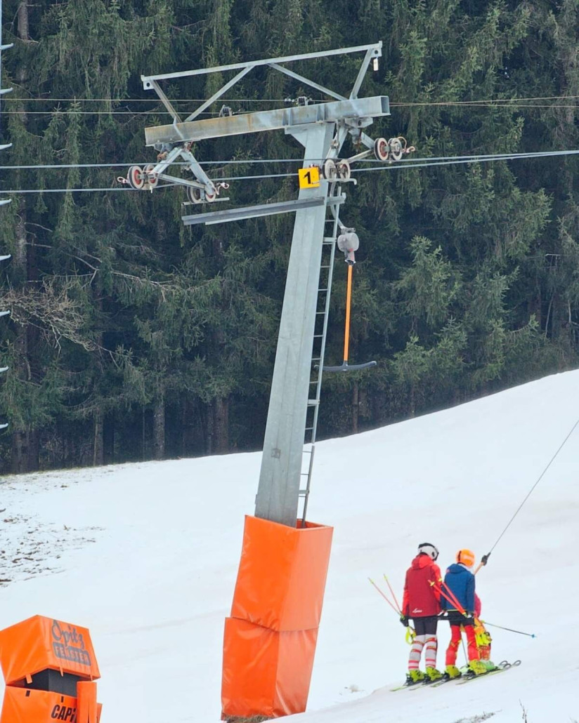 Stützen mit besonderen Anhebeböcken.