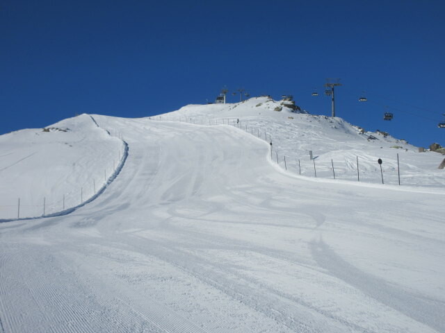 Grubengratpiste, rechts der 4-CLD-B Grubenkopf